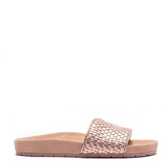 Lake House Genuine Leather Woven Slides - Picture 3 of 5